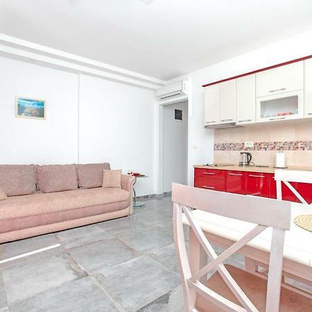 Apartments Castello Kotor Luaran gambar