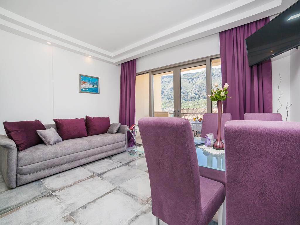 Apartments Castello Kotor Luaran gambar