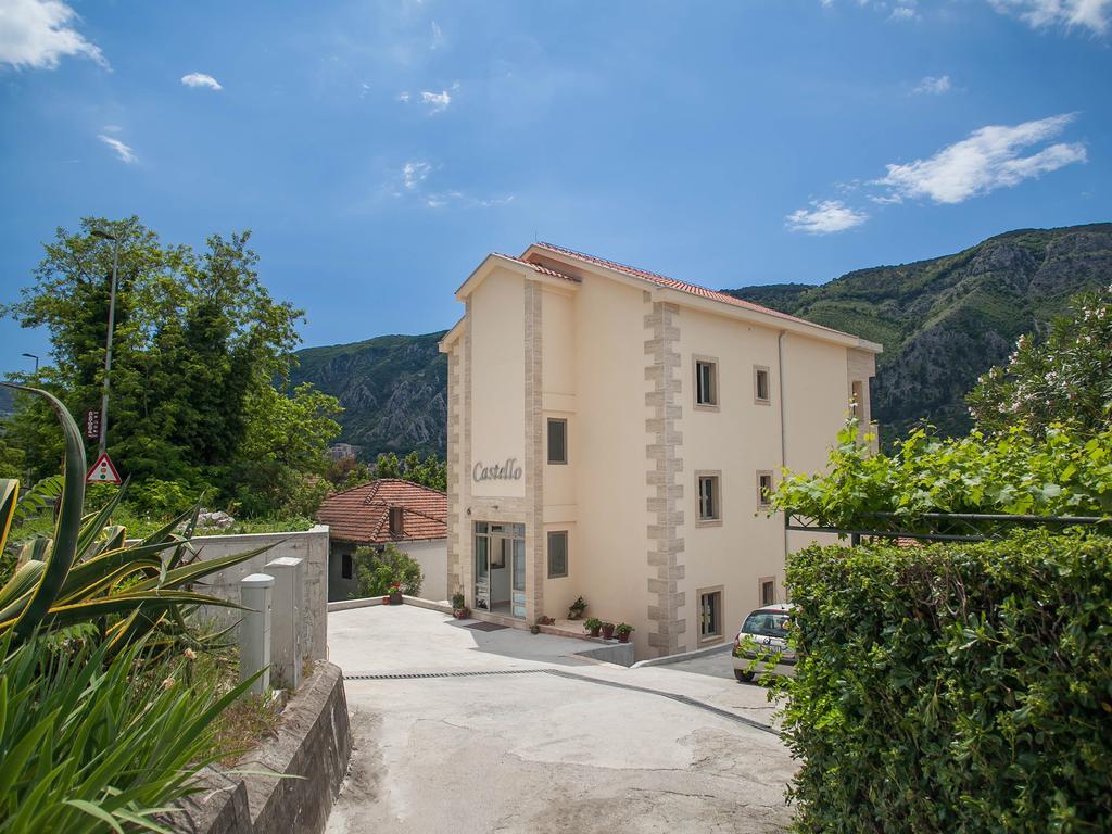 Apartments Castello Kotor Luaran gambar
