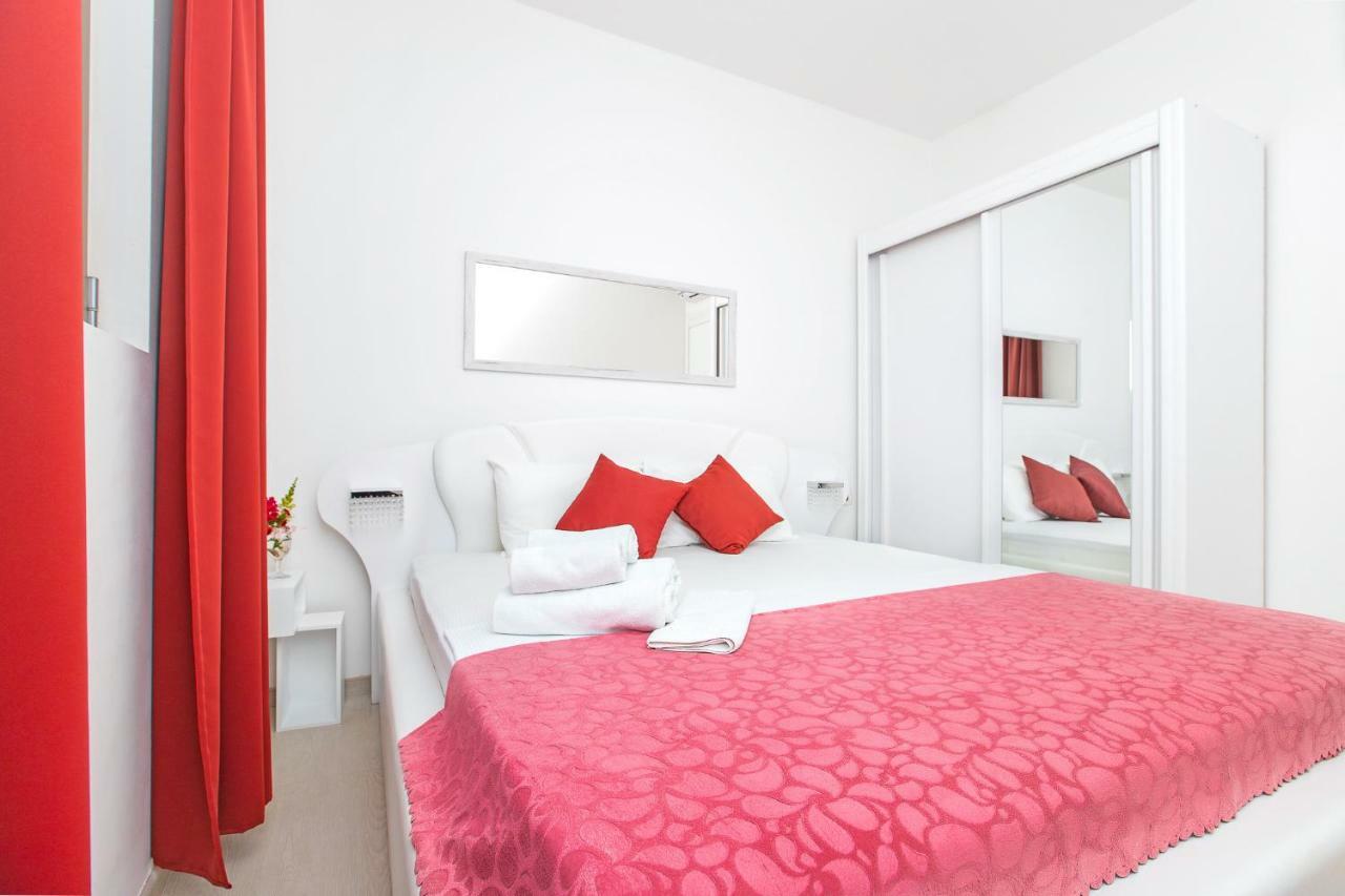 Apartments Castello Kotor Luaran gambar
